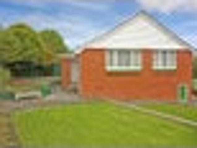 Townhouse for rent in Karori