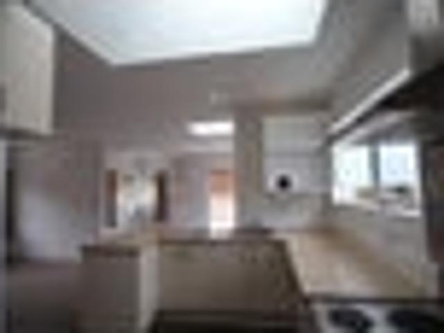 Townhouse for rent in Matata, Wellington