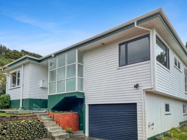 House for rent in Matata, Wellington