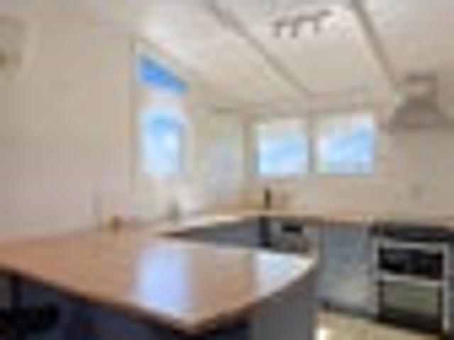 House for rent in Karori West, Wellington