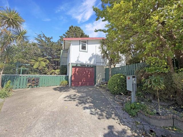 House for rent in Karori West, Wellington