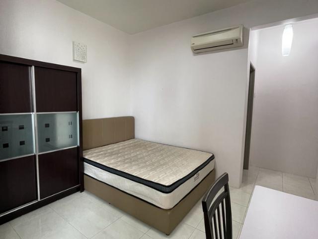 Room for rent in George Town, Negeri Pulau Pinang