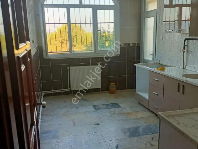 Karslılar Mahallesi, Çukurova içerisinde kiralık mülk