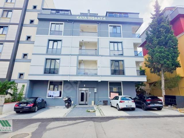 Esentepe Mahallesi, Kartal içerisinde satılık mülk