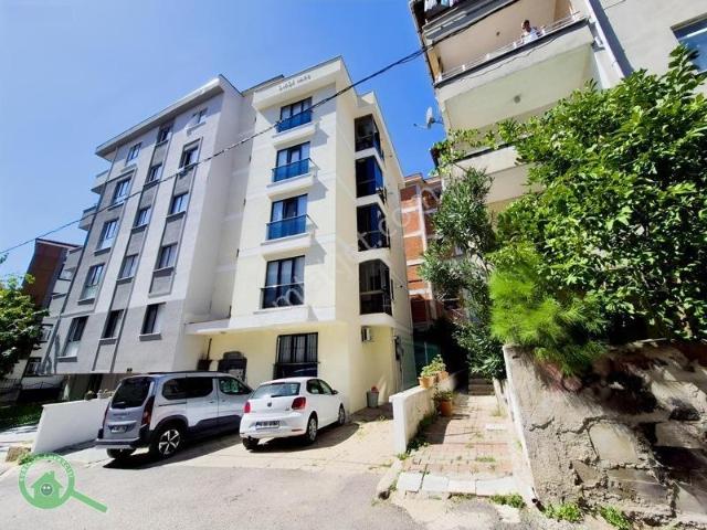 Hürriyet Mahallesi, Kartal içerisinde satılık mülk