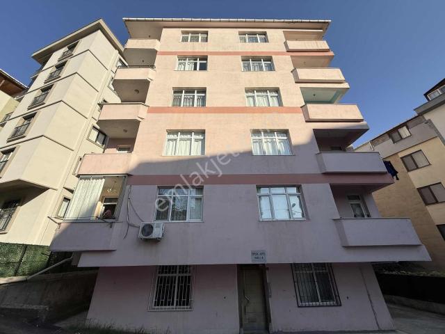 Hürriyet Mahallesi, Kartal içerisinde satılık mülk
