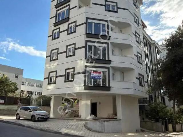 Karlıktepe Mahallesi, Kartal içerisinde satılık mülk