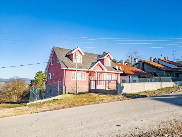Bolu Merkez içerisinde satılık Villa