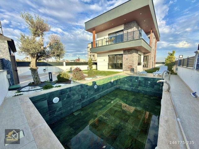 Yeniçiftlik Mahallesi, Marmaraereğlisi içerisinde satılık Villa
