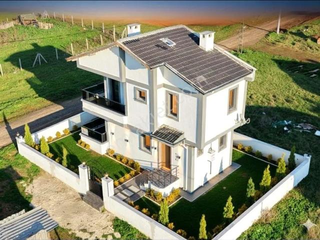 Marmaraereğlisi, Tekirdağ içerisinde satılık Villa