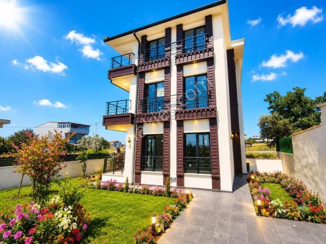 Marmaraereğlisi, Tekirdağ içerisinde satılık Villa