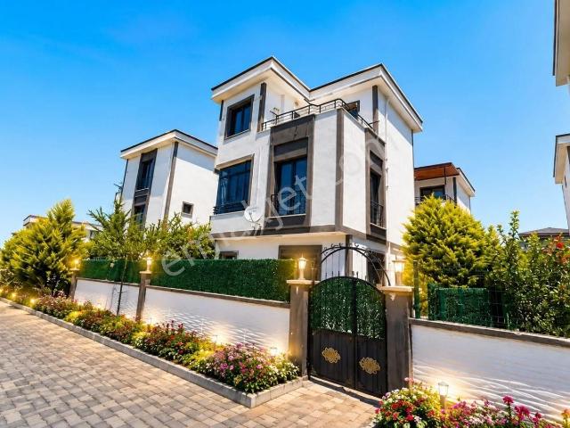 Marmaraereğlisi, Tekirdağ içerisinde satılık Villa