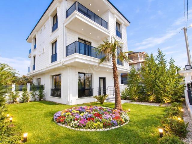 Marmaraereğlisi, Tekirdağ içerisinde satılık Villa