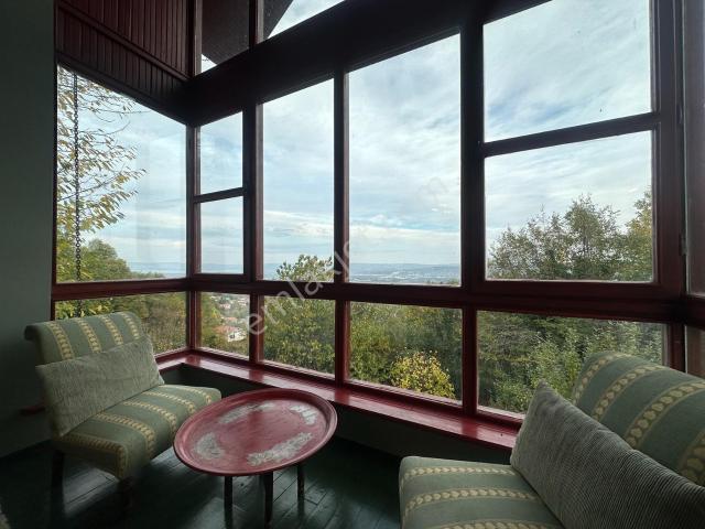 Kartepe, Kocaeli içerisinde satılık Villa