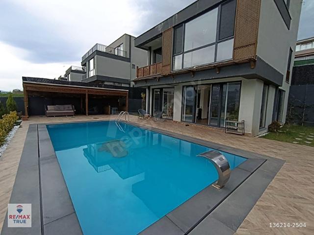 Kartepe, Kocaeli içerisinde satılık Villa