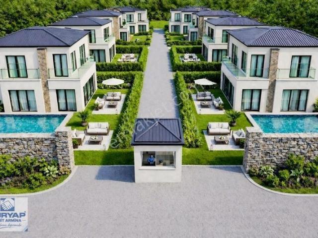 Kartepe, Kocaeli içerisinde satılık Villa