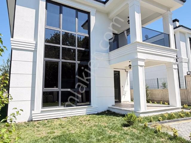 Sarımeşe Mahallesi, Kartepe içerisinde satılık Villa
