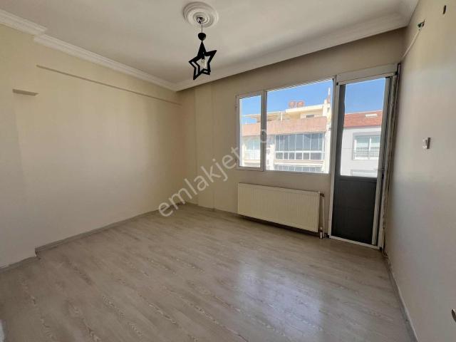 Menemen, İzmir içerisinde kiralık mülk