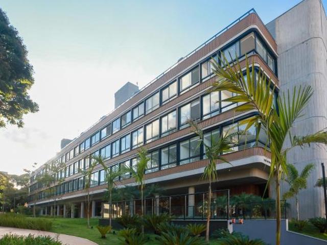 Apartamento venda em Região Geográfica Imediata do Distrito Federal, Região Integrada de Desenvolvimento do Distrito Federal e Entorno