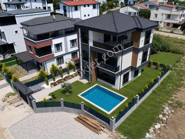 Marmaraereğlisi, Tekirdağ içerisinde satılık Villa