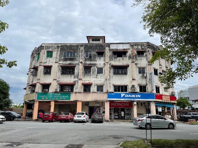 Apartment for sale in Kajang, Langat