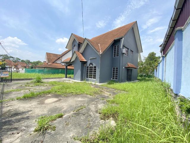 Bungalow for sale in Nilai, Seremban