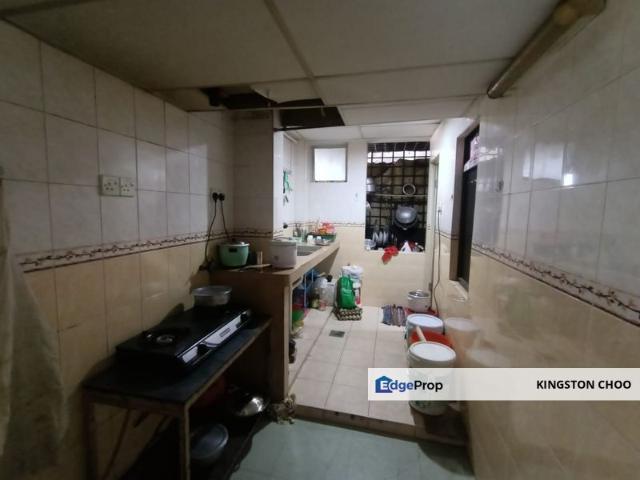 Flat for sale in Kajang, Langat