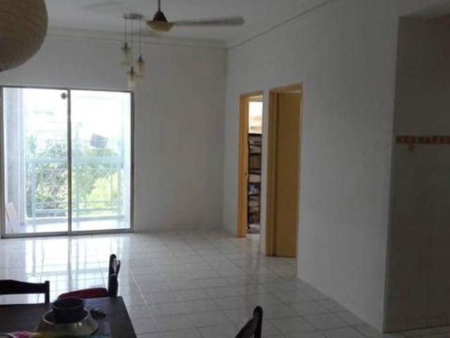 Apartment for sale in Kajang, Langat