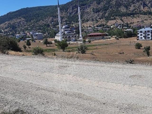 Yunus Emre, Alucra içerisinde satılık Arsa