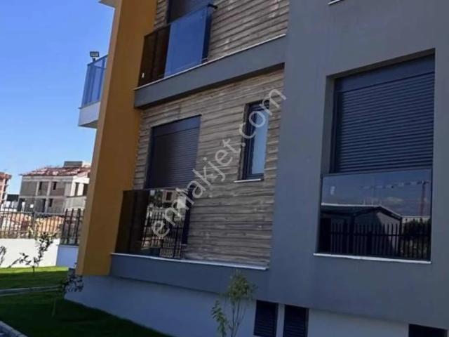 Aksu, Antalya içerisinde satılık mülk