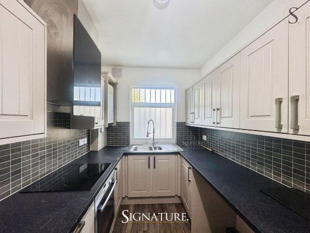 Apartment for rent in West End, Old Wharf