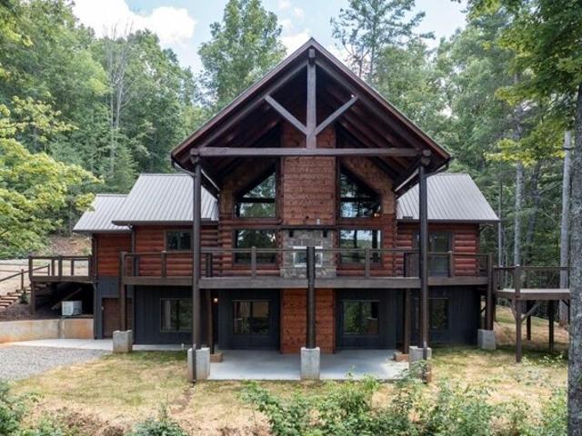 House for sale in Murphy