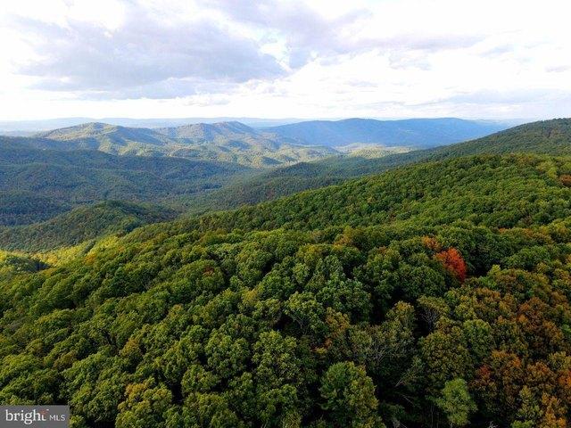 Land for sale in White Sulphur Springs, West Virginia