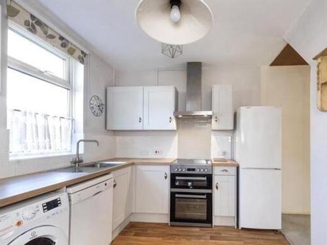 House for sale in The Butts, Kent
