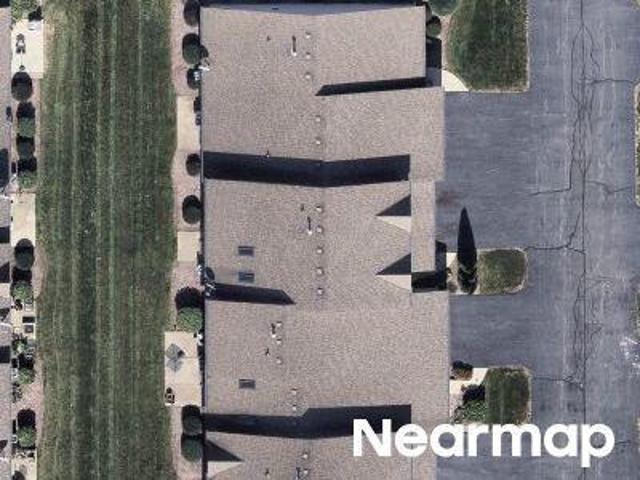 House for sale in Hampshire, Kane County