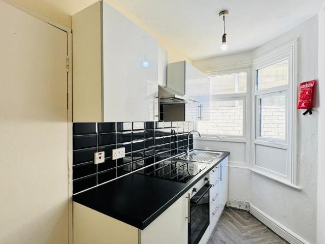 Studio for rent in Plashet, Greater London