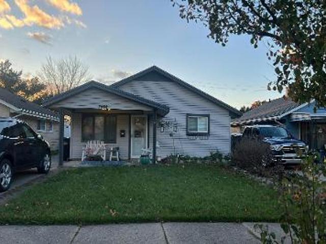 House for sale in Taylor