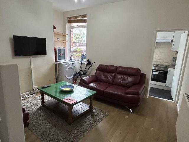 House for rent in Georgia, Greater Manchester