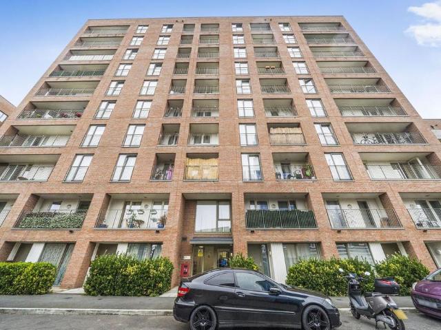 House for rent in Canning Town, Greater London