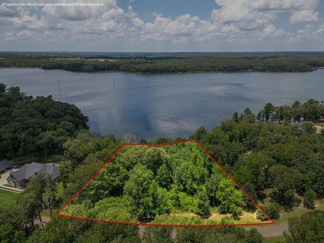 Land for sale in Gilchrist, Texas