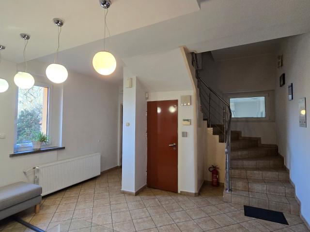 Dom do wynajęcia w Katowice, Śląskie