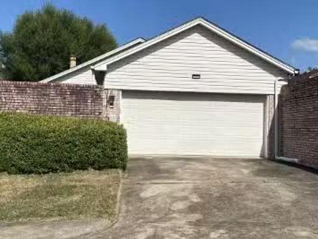 House for sale in Montgomery