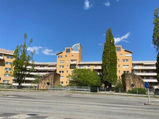 Lägenhet hyra i Karlsdal, Västerås
