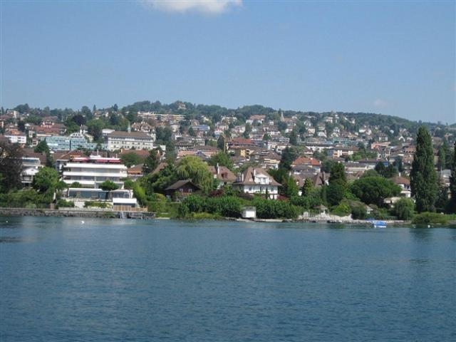 Wohnung kaufen in Pully, Waadt