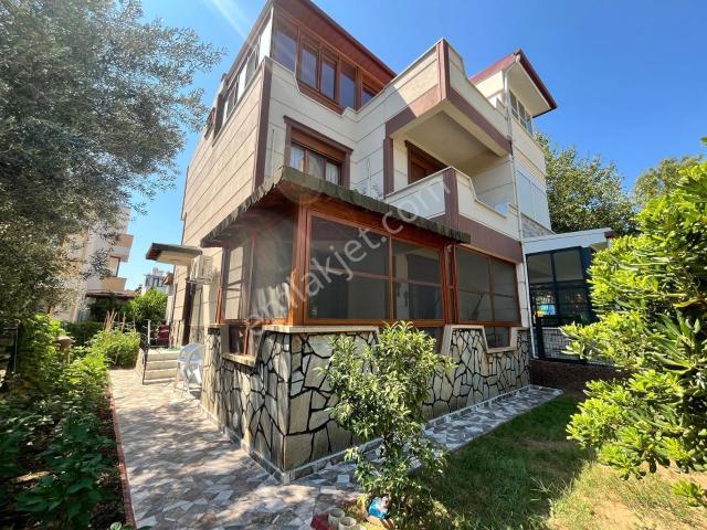 Edremit, Balikesir içerisinde satılık Villa