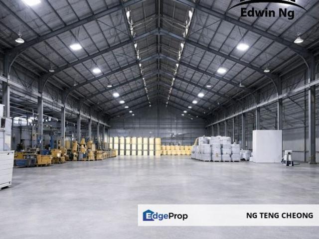Warehouse for sale in Mukim 16, Tena