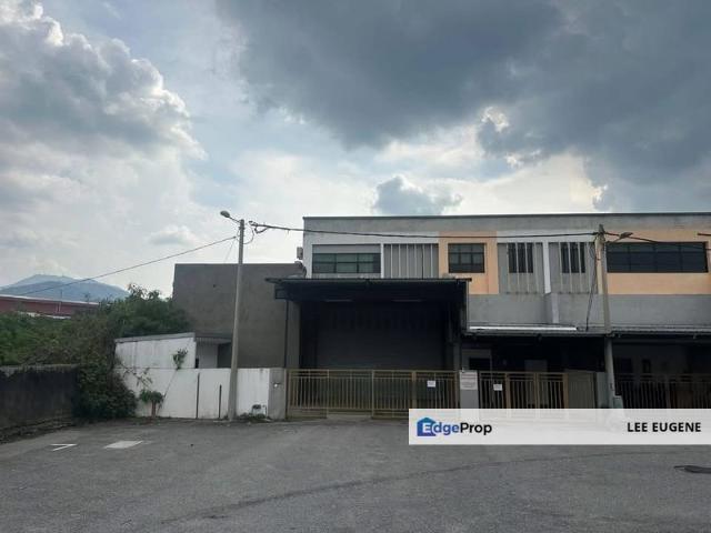 Warehouse for rent in Pahang