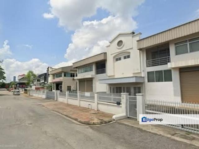 Warehouse for rent in Country Heights Damansara, Kuala Lumpur