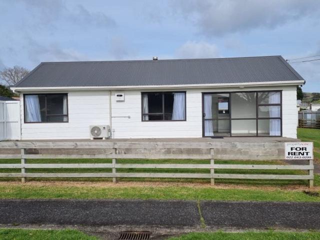 House for rent in Awhitu, Oroua County