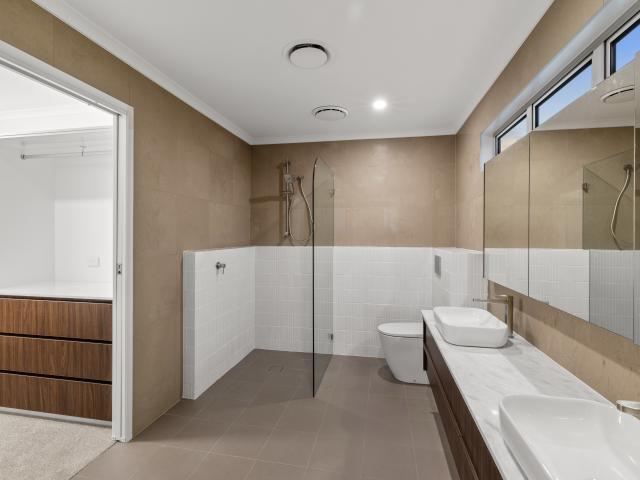 House for sale in Kawana Island, Sunshine Coast Regional